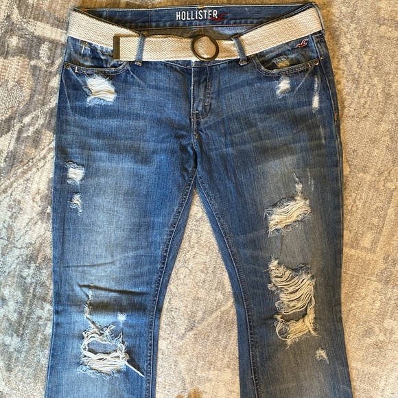RARE ⭐️ Hollister Belted Flare - Picture 2 of 3